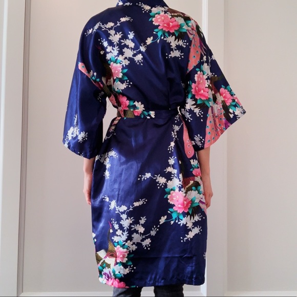 genuine kimono 🦚 - Picture 9 of 16